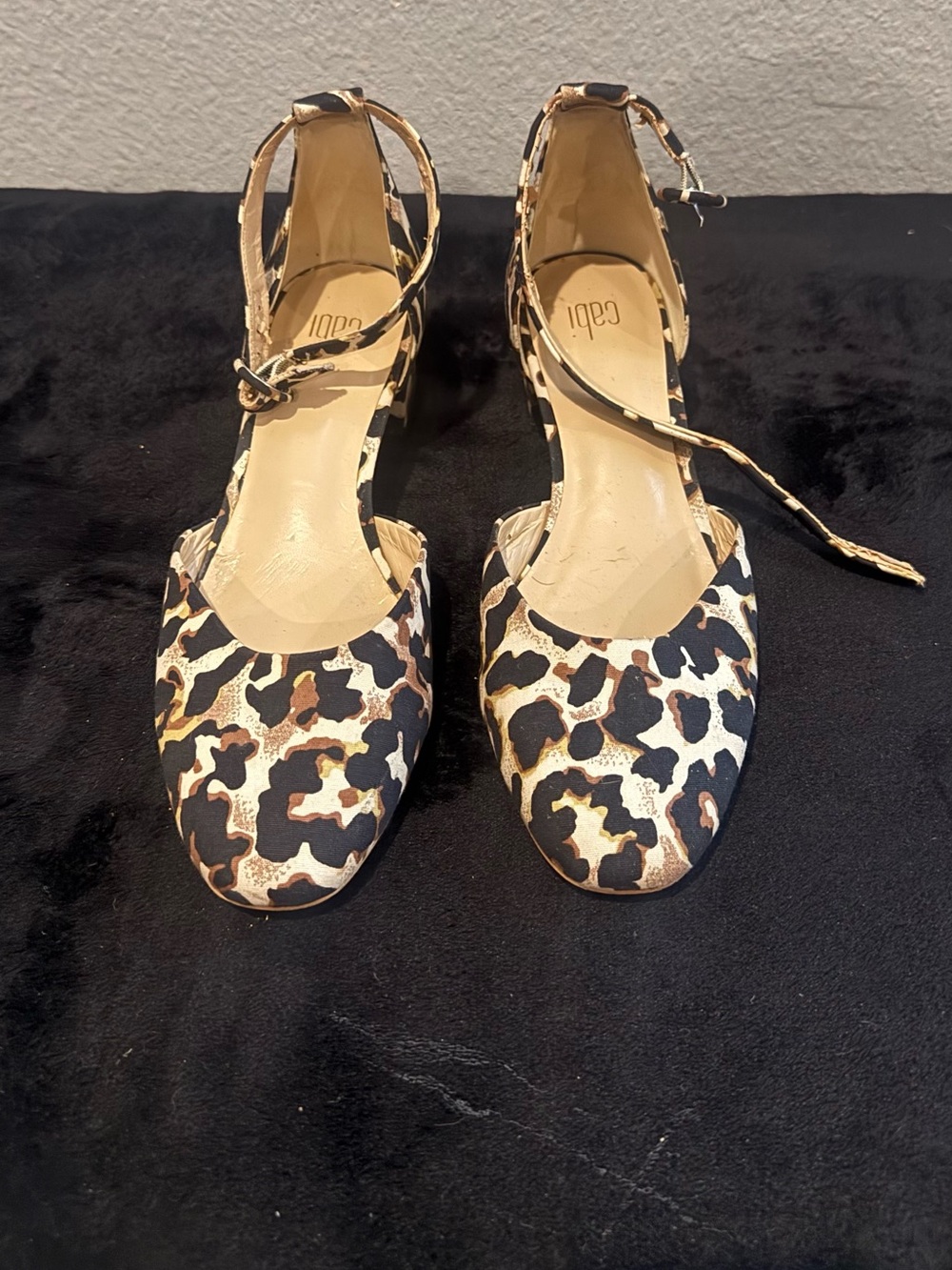 Cabi Leopard Print Ankle Strap Block Heel Shoes Size 9